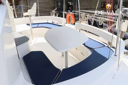 FOUNTAINE PAJOT LAVEZZI 40
