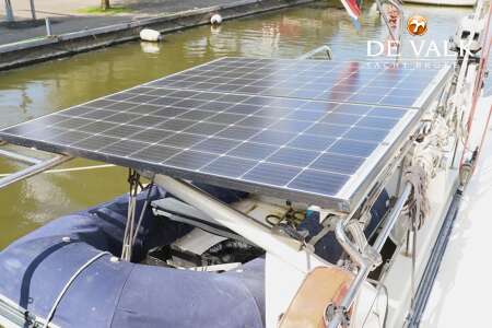 FOUNTAINE PAJOT LAVEZZI 40