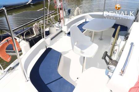 FOUNTAINE PAJOT LAVEZZI 40