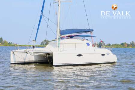 FOUNTAINE PAJOT LAVEZZI 40