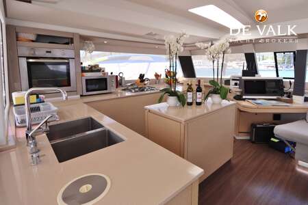 FOUNTAINE PAJOT SABA 50