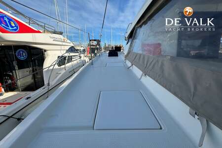 FOUNTAINE PAJOT SAONA 47