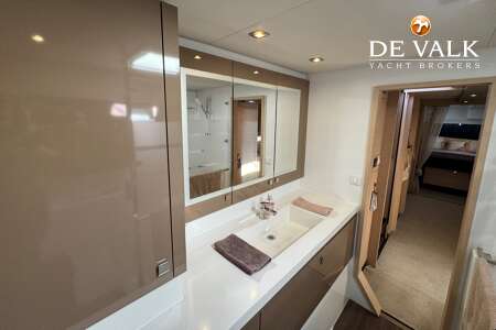 FOUNTAINE PAJOT SAONA 47