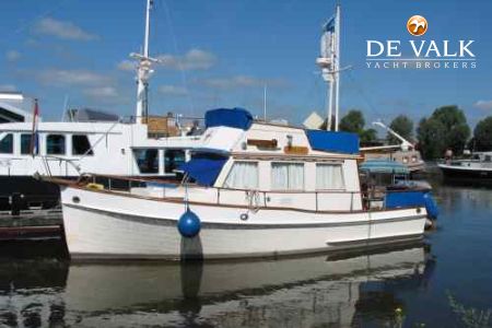 GRAND BANKS 32