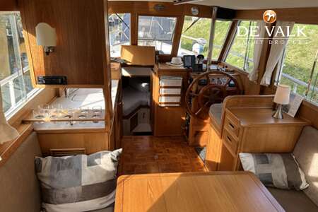 GRAND BANKS 32