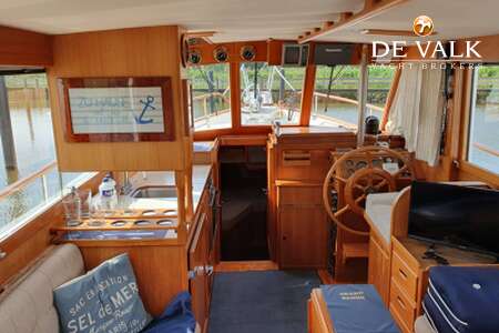 GRAND BANKS 32