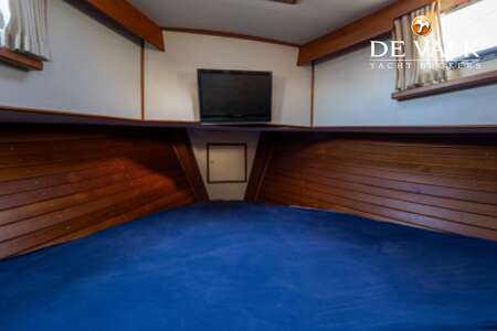 GRAND BANKS 36 MOTORYACHT