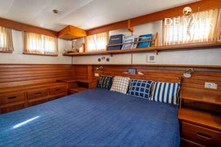 GRAND BANKS 36 MOTORYACHT