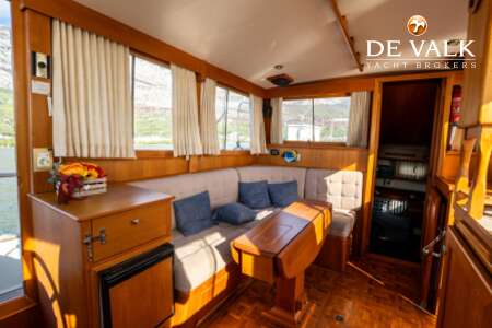 GRAND BANKS 36 MOTORYACHT