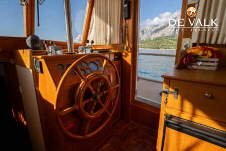 GRAND BANKS 36 MOTORYACHT