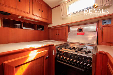 GRAND BANKS 38 EASTBAY EX