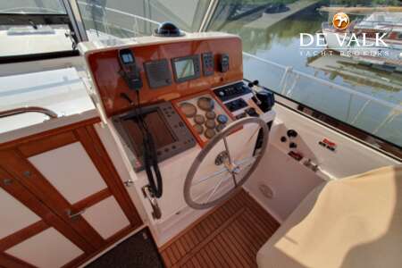 GRAND BANKS 38 EASTBAY EX