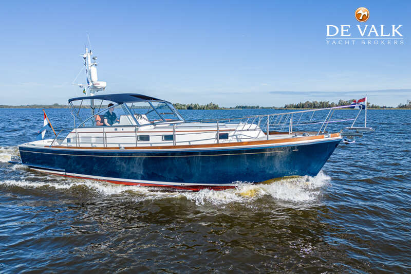 GRAND BANKS 38 EASTBAY EX