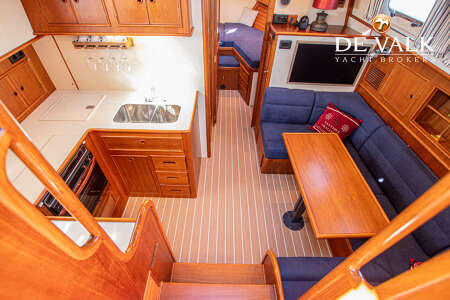 GRAND BANKS 38 EASTBAY EX