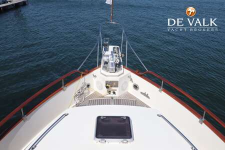 GRAND BANKS 42 MOTORYACHT