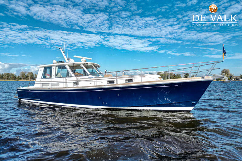 GRAND BANKS 49 EASTBAY SX