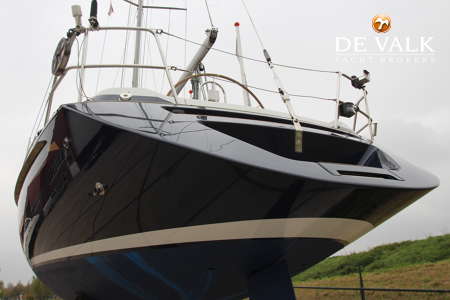 GRAND SOLEIL 37