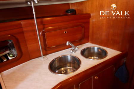 GRAND SOLEIL 37