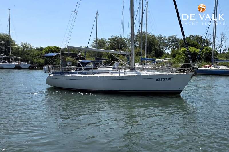 GRAND SOLEIL 38