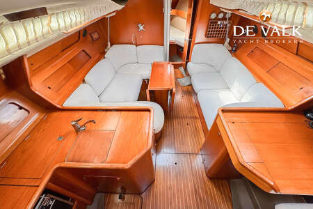 GRAND SOLEIL 38