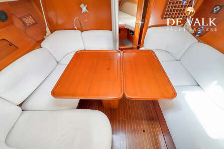 GRAND SOLEIL 38