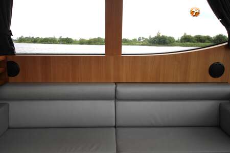 GREENLINE 33