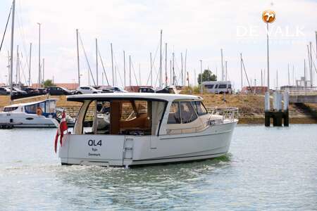 GREENLINE 33