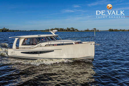 GREENLINE 33