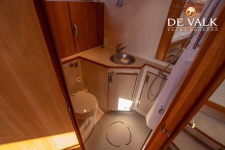 GREENLINE 33 HYBRID