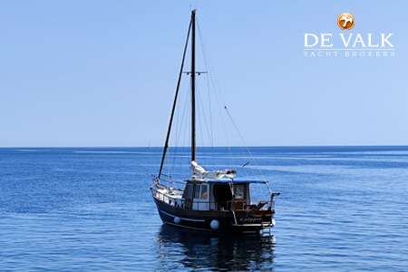 CUSTOM BUILT MOTOR SAILER