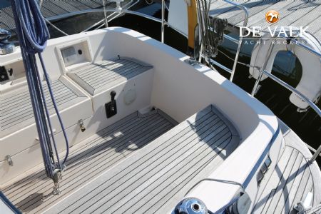 HALLBERG RASSY 31