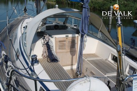 HALLBERG RASSY 31