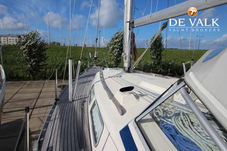 HALLBERG RASSY 31