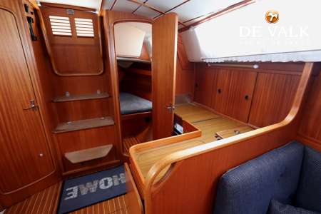 HALLBERG RASSY 31