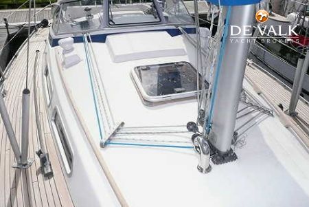 HALLBERG RASSY 31