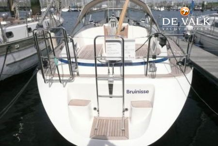 HALLBERG RASSY 31