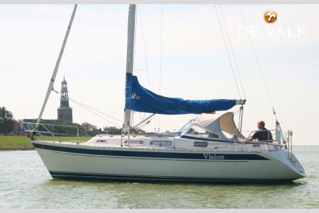 HALLBERG RASSY 31