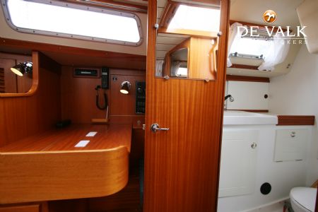 HALLBERG RASSY 31