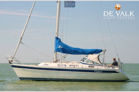 HALLBERG RASSY 31