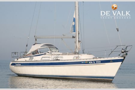 HALLBERG RASSY 31