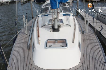 HALLBERG RASSY 31