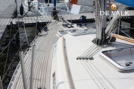HALLBERG RASSY 31