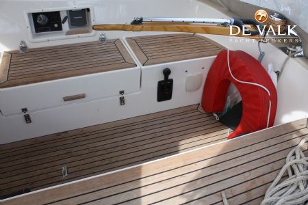HALLBERG RASSY 31
