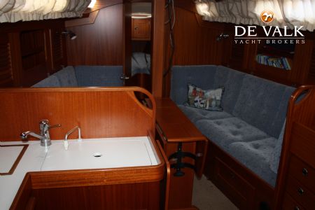 HALLBERG RASSY 31