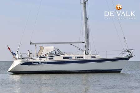 HALLBERG RASSY 34
