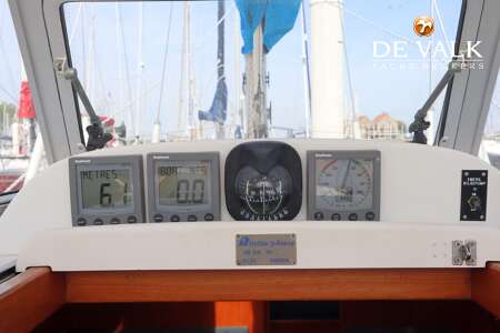 HALLBERG RASSY 34