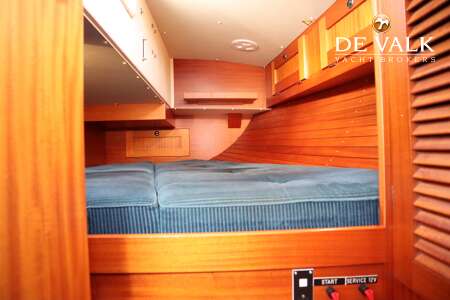 HALLBERG RASSY 34