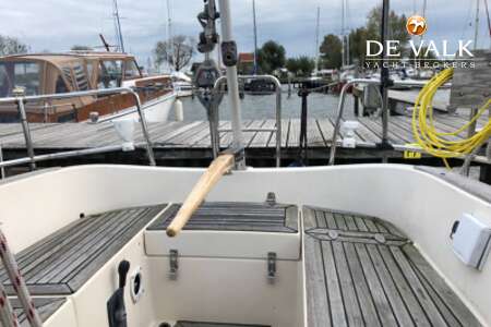 HALLBERG RASSY 34