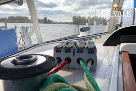 HALLBERG RASSY 34
