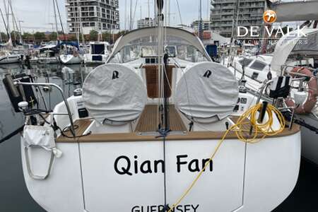 HALLBERG RASSY 340